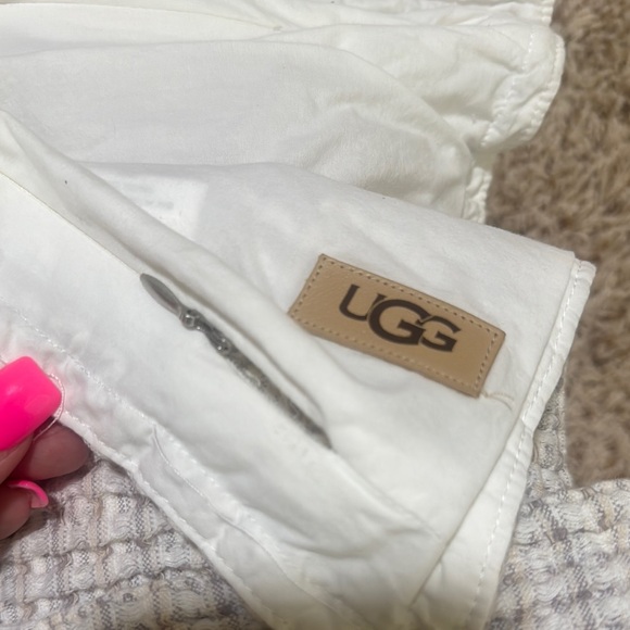 UGG Olivia King Duvet Set - Silver Gray - Picture 3 of 8